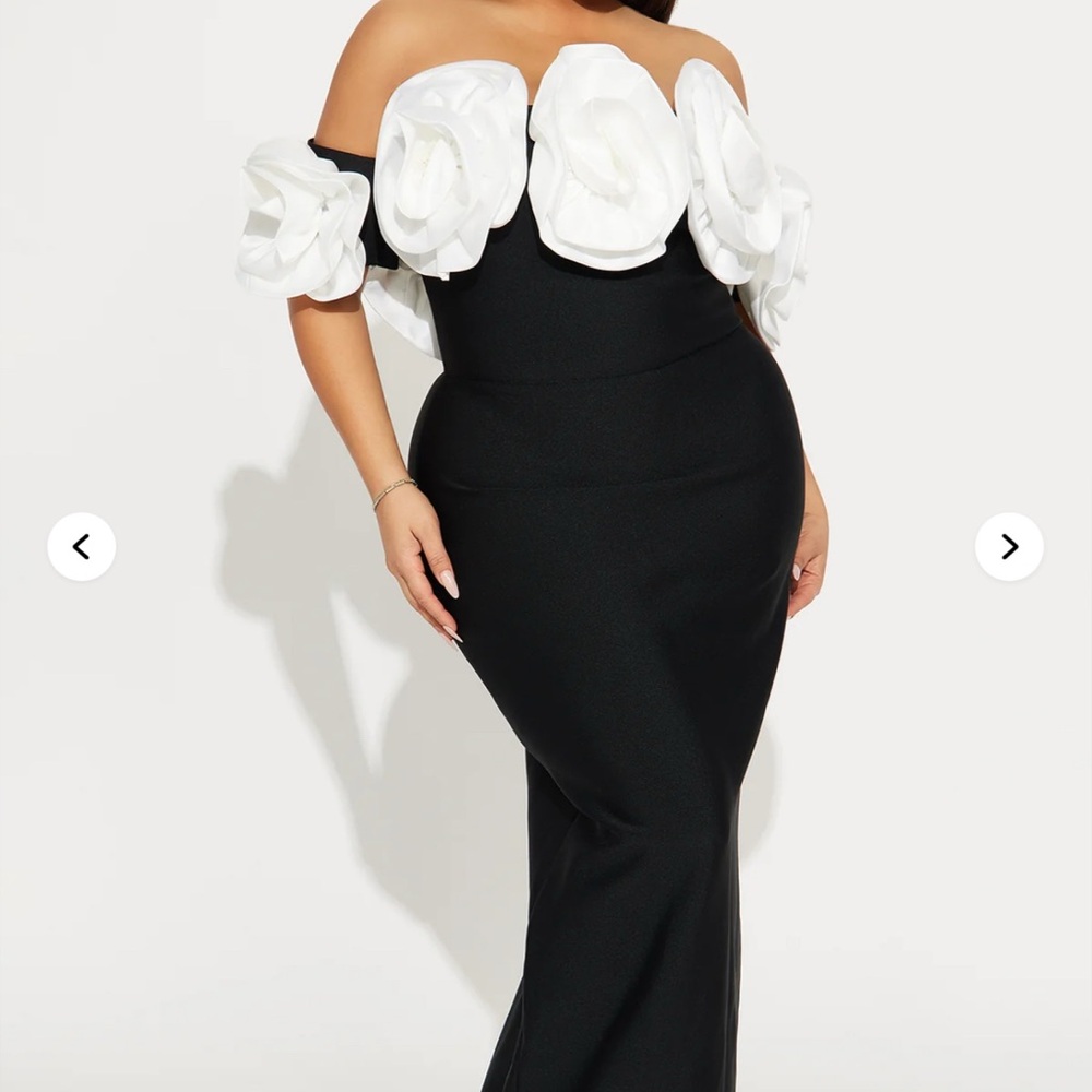 Fashion Nova Black Strapless Dress with White Floral Accents